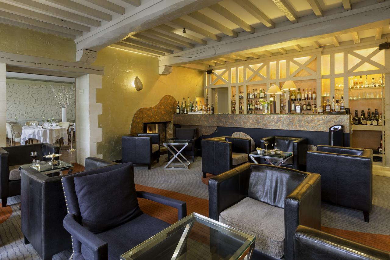Hotel Restaurant Le Dauphin Et Le Spa Du Prieure Caen Exterior photo